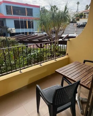 Ventura מלון דירות