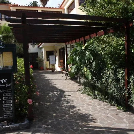 מלון דירות Ventura קאניקו