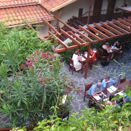 Aparthotel Ventura Village Canico (Madeira)
