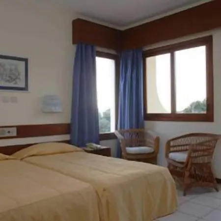 Aparthotel Ventura Village Canico (Madeira)