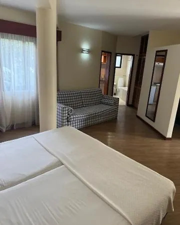 Ventura Apartahotel Caniço