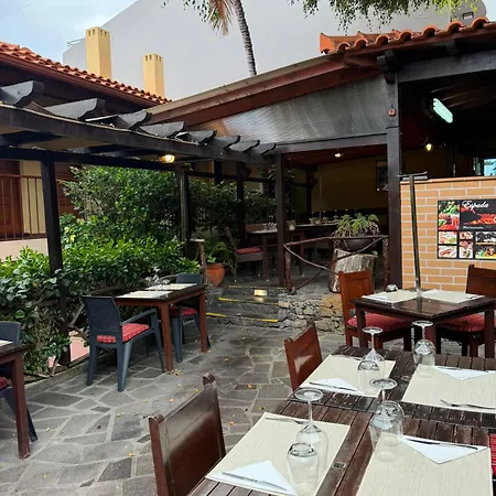 Aparthotel Ventura Village Canico (Madeira)