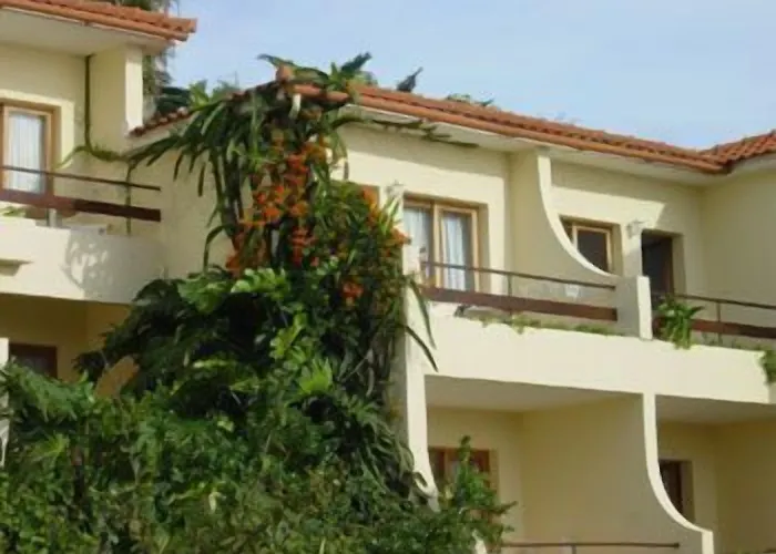 Ventura Aparthotel 3*